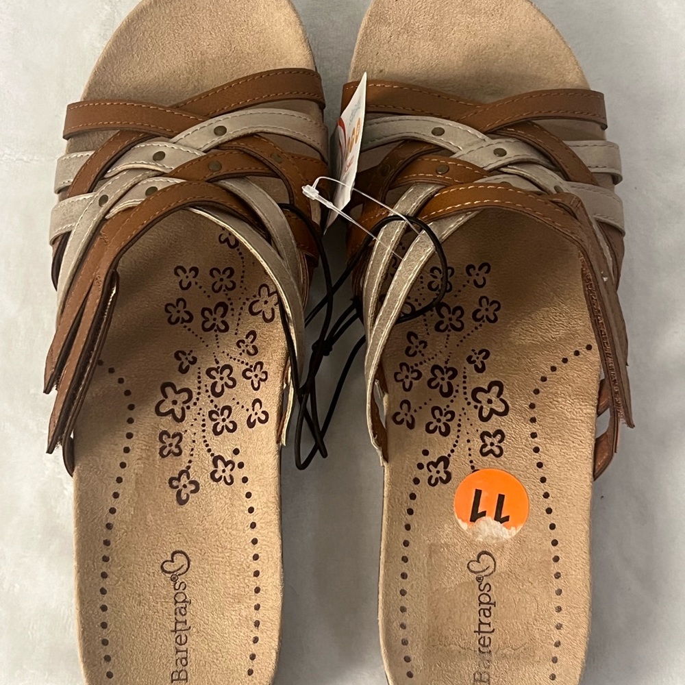 BareTraps Women's Tan and Cream Strappy Sandals, Size 11, NWT - Picture 2 of 12